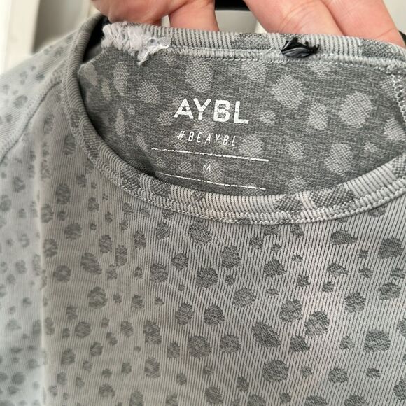 AYBL Evolve Grey Speckle Seamless Long Sleeve Activewear Top - Picture 5 of 7